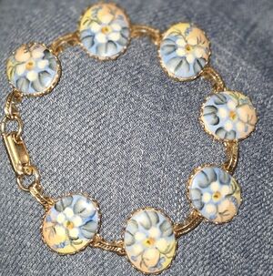 Vintage Porcelain FLOWERS Link Bracelet